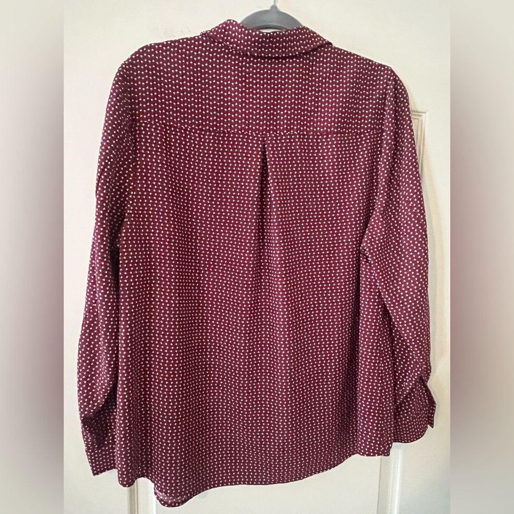 Roz & Ali Burgundy Button-Up Blouse with Gold Button Detail Women’s Size 1X - Picture 4 of 16